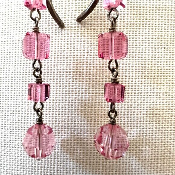 Sterling silver pink Swarovski crystal drop earrings - Picture 2 of 8
